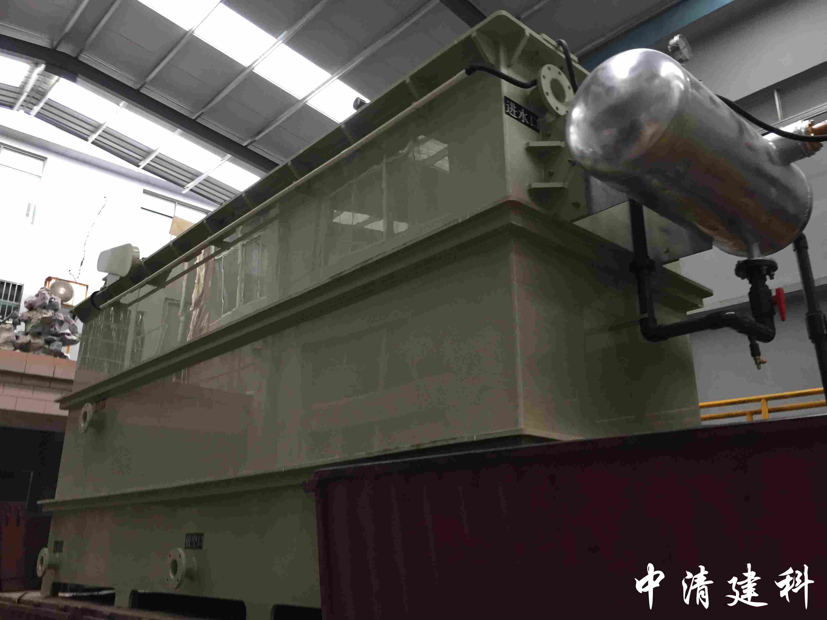 浙江湖州客户订购的2台ZF-10T（PP材质，溶气罐不锈钢304）组合气浮圆满发货 第2张